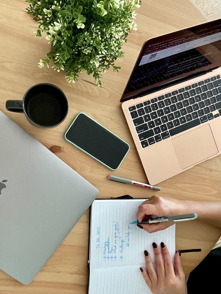 Outsource your Marketing with a Consultant - Helene Priou